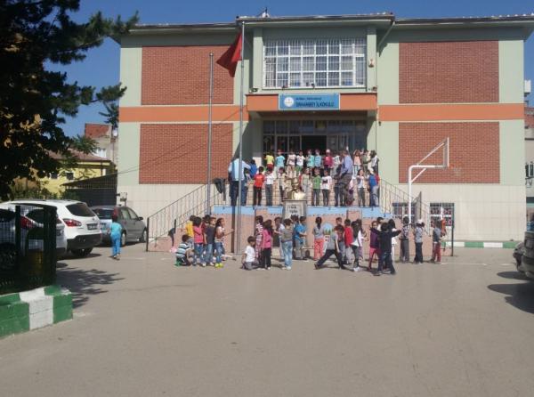 Orhanbey İlkokulu Fotoğrafı